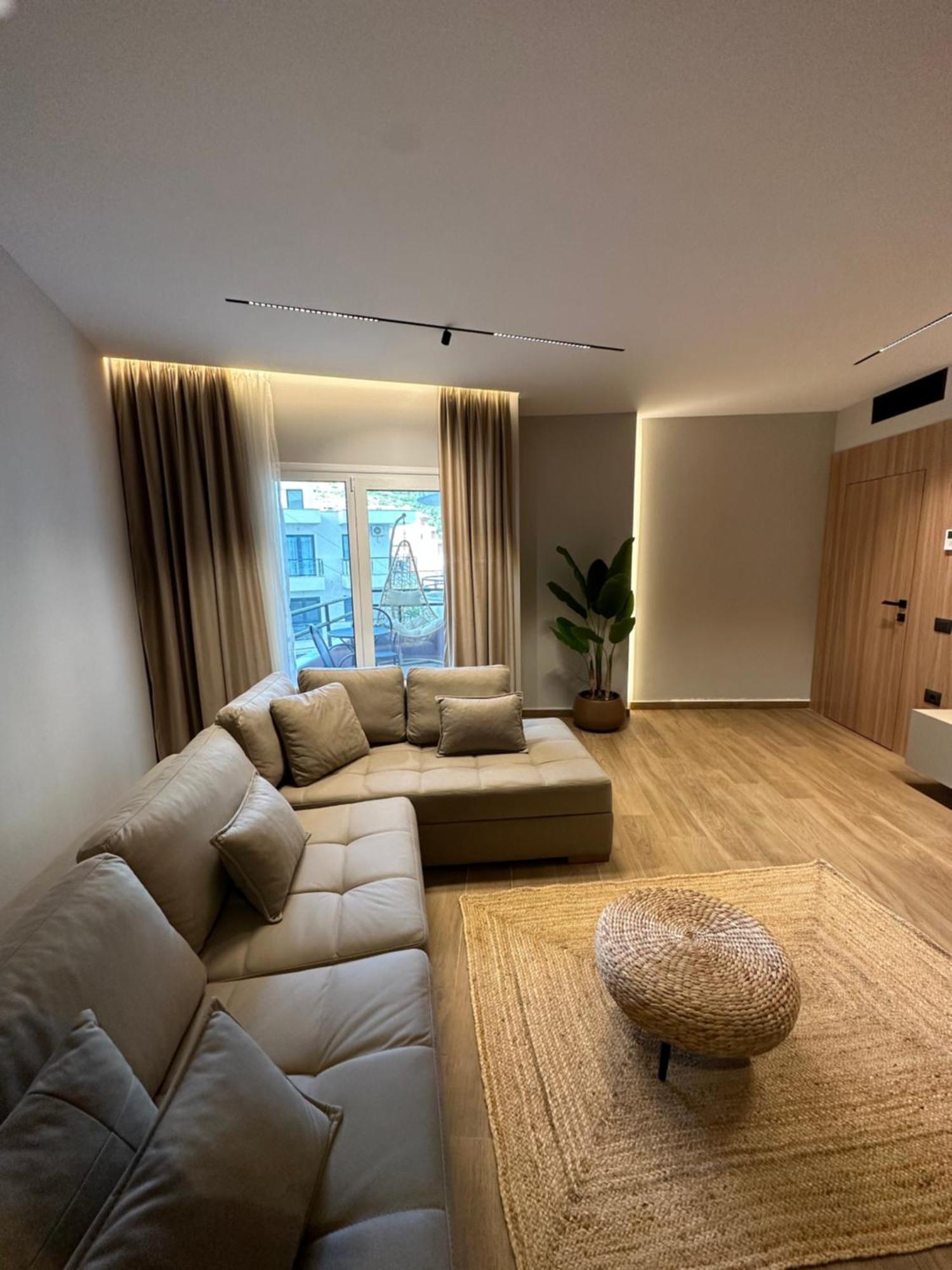 Brownie House Apartment Himare