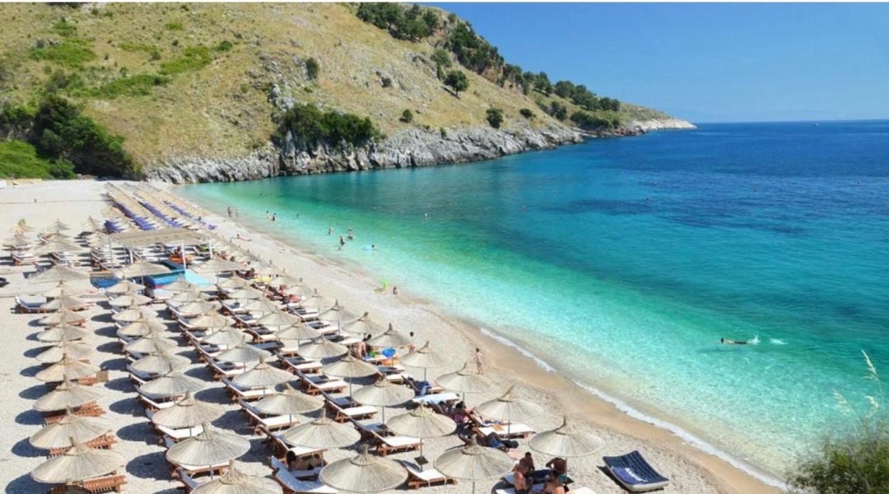 Apartment Brownie House Himare